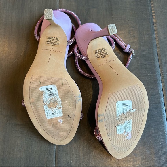 Chelsea and Violet Purple Bedazzled Heels - Picture 6 of 7